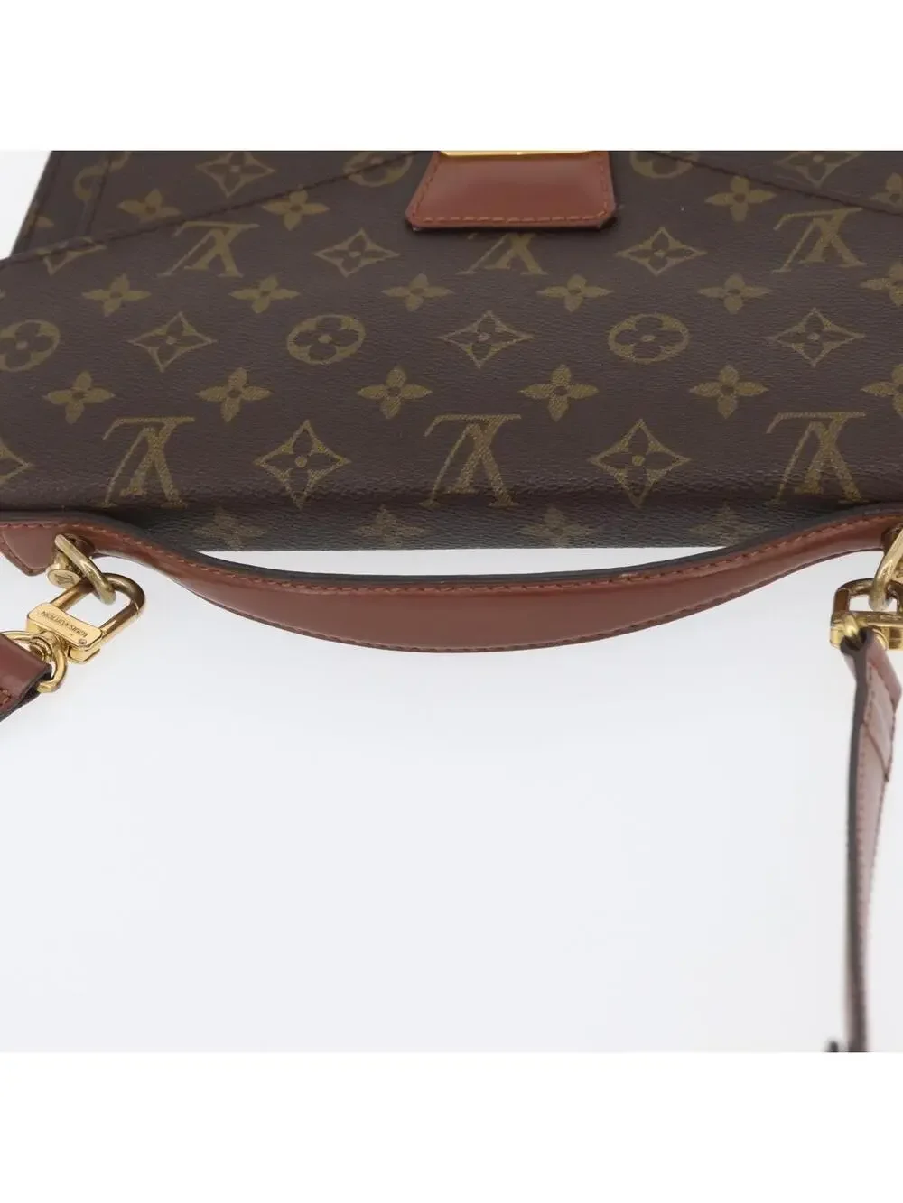 Louis Vuitton add touch